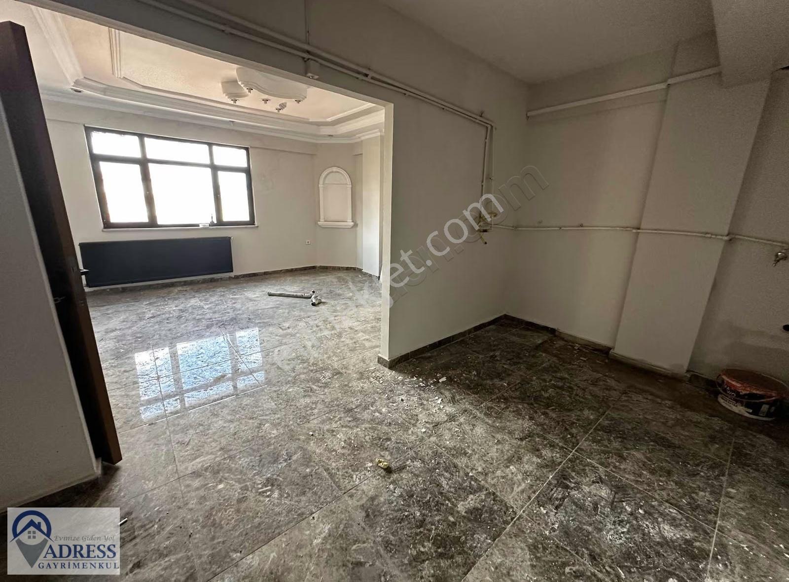 Natoyolu Caddesinde 230 Metrekare Kiralık Ofis Katı - Görsel 13