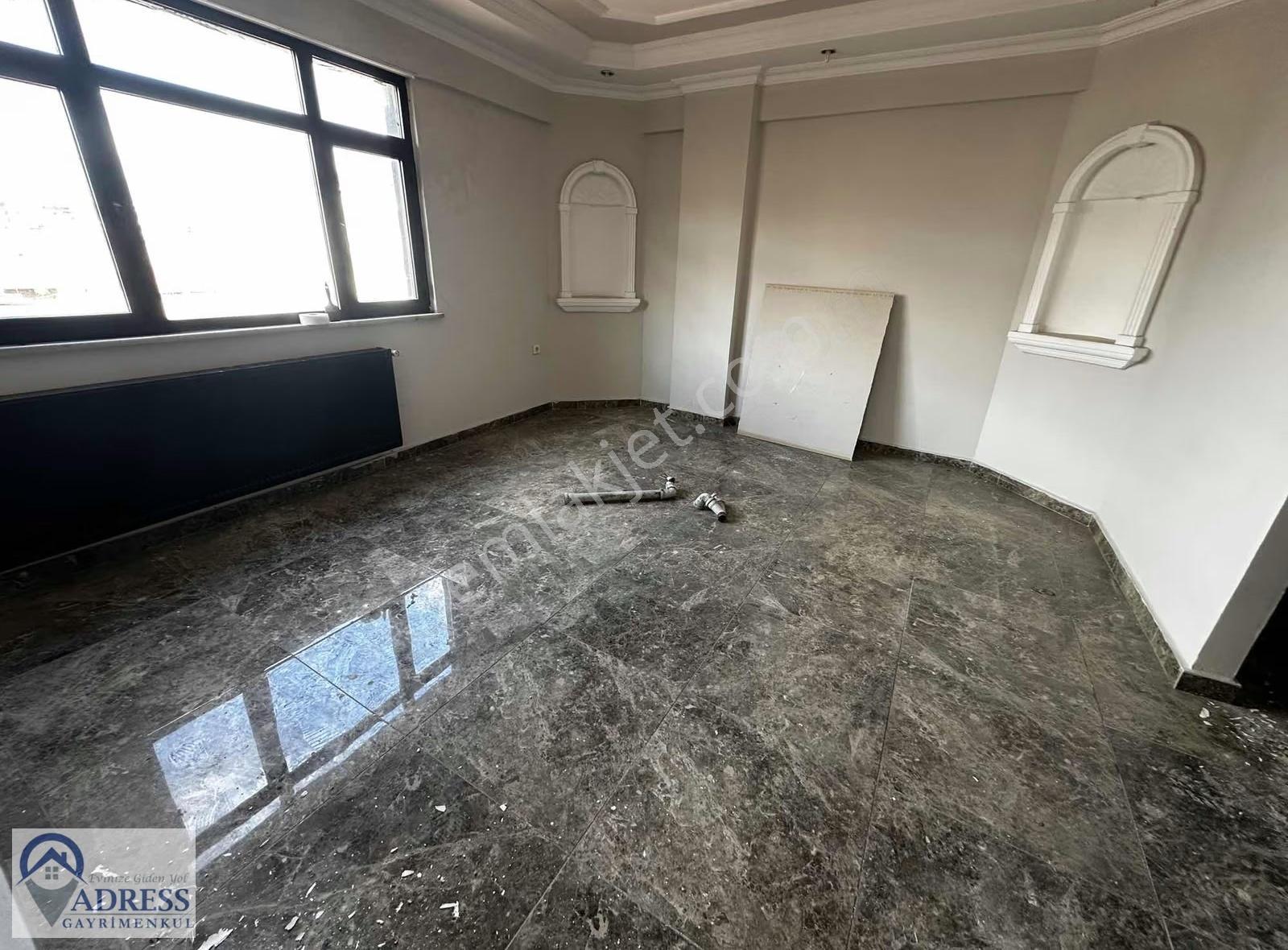 Natoyolu Caddesinde 230 Metrekare Kiralık Ofis Katı - Görsel 11