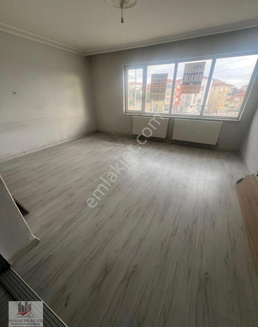 Arkadaş Emlaktan Cumartesi Pazarı Çevresinde 2+1 Kiralık Daire - Görsel 5