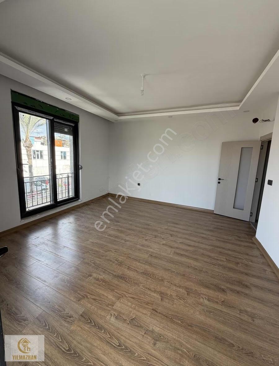 Tranvay Cadde Üstü Ebeveyn Banyolu 3+1 Satılık Daire - Görsel 13