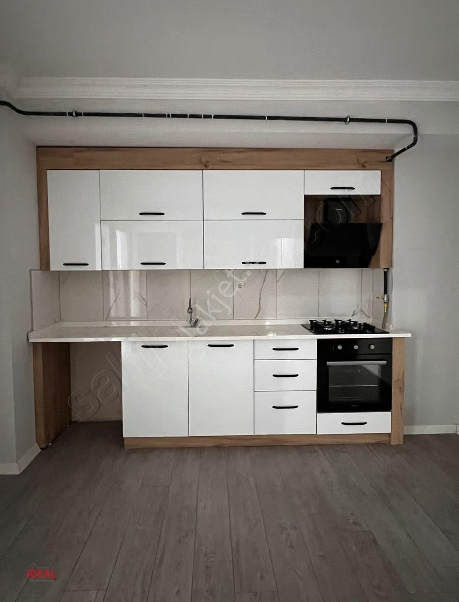 Afyon Merkez'de Lüks , Geniş , Satılık 2+1 Satılık Daire