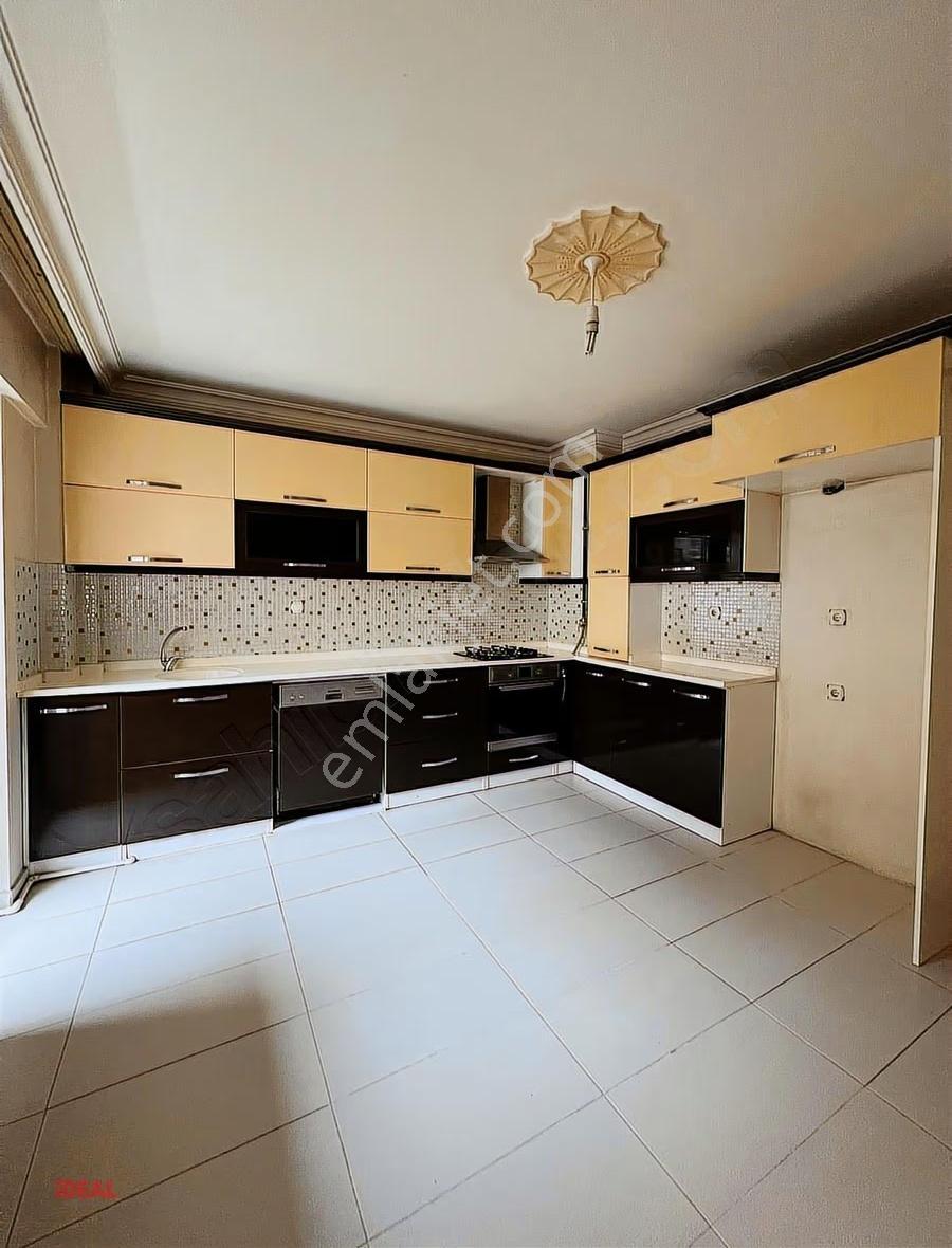 Şehirin Merkezinde 3+1 Geniş Ferah Kiralık Daire ! - Görsel 2