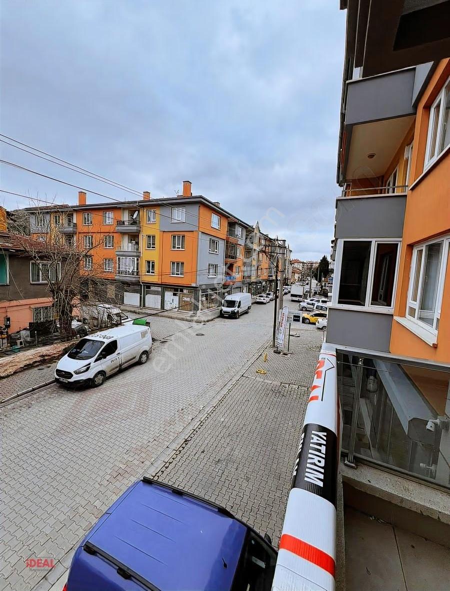 Şehirin Merkezinde 3+1 Geniş Ferah Kiralık Daire ! - Görsel 4