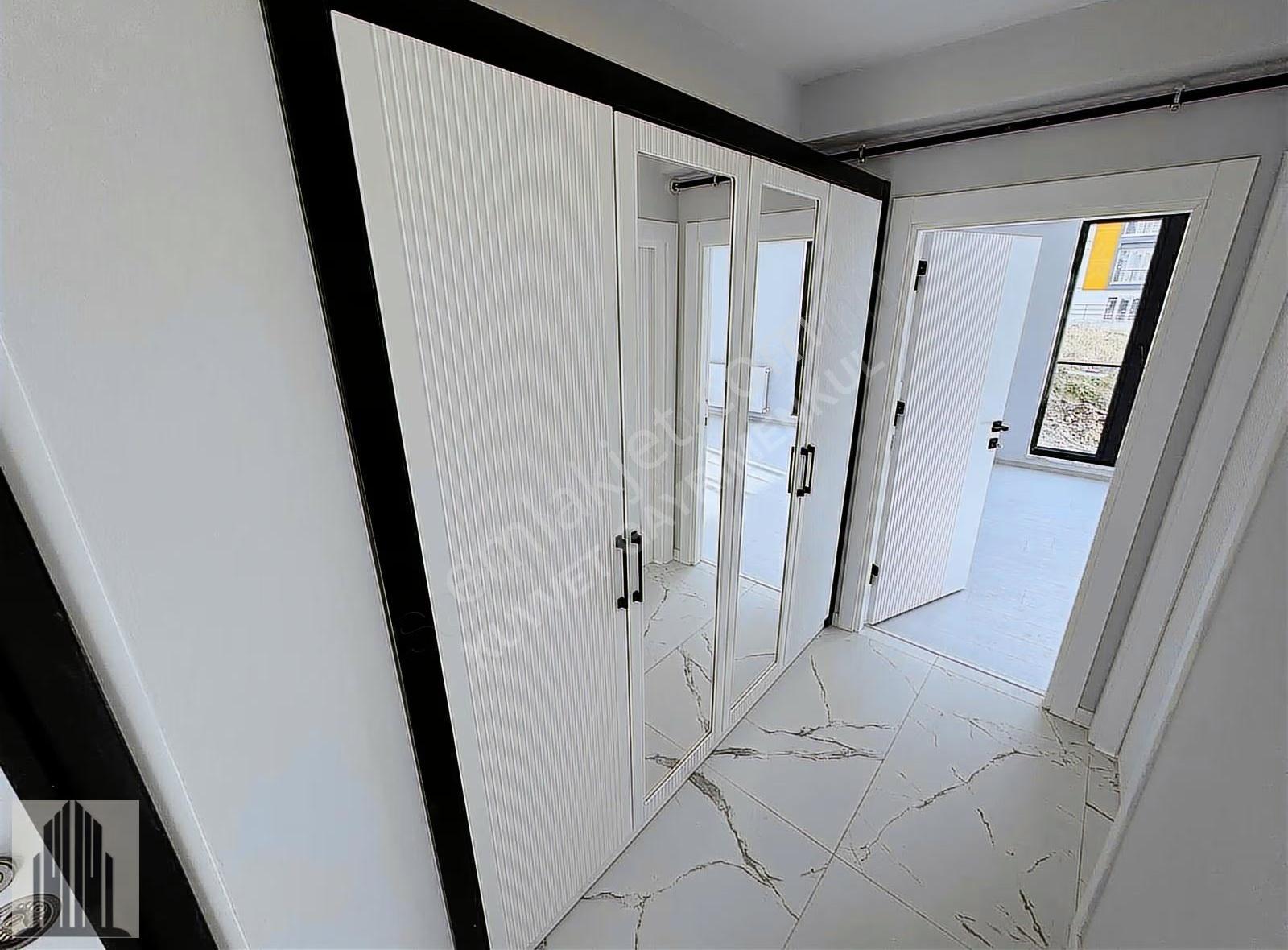 Kuvvet Den Salon Mutfak Ayrı Sıfır Çift Balkonlu 2+1 Daire.!! - Görsel 19