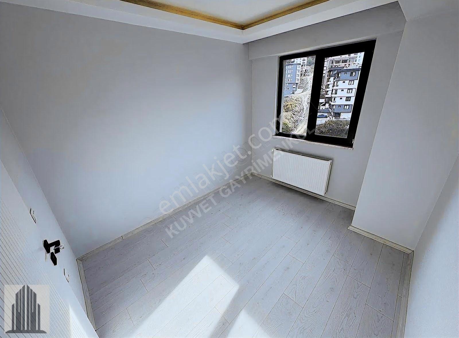 Kuvvet Den Salon Mutfak Ayrı Sıfır Çift Balkonlu 2+1 Daire.!! - Görsel 15