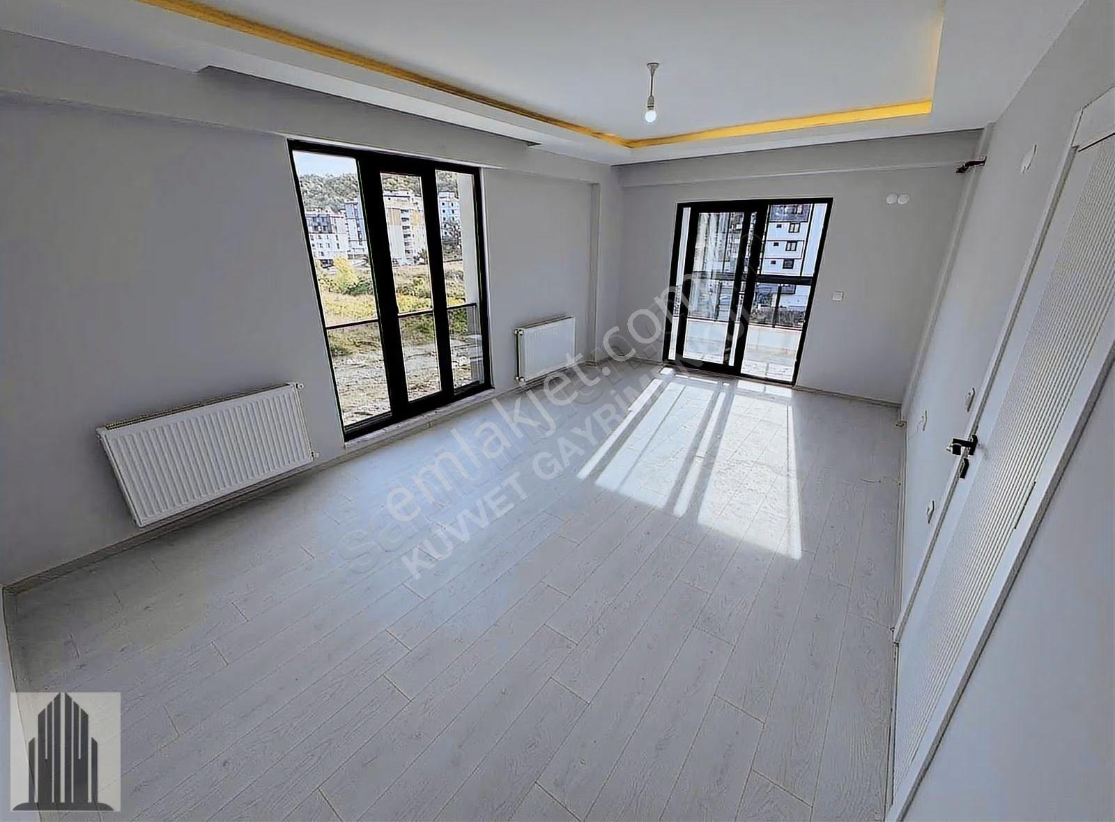 Kuvvet Den Salon Mutfak Ayrı Sıfır Çift Balkonlu 2+1 Daire.!! - Görsel 6