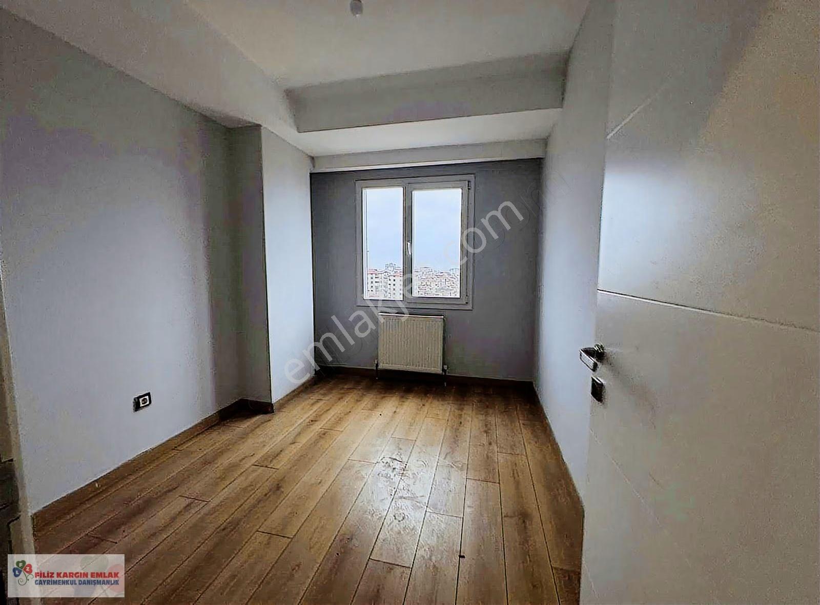 Bağcılar Fevziçakmakda Sitede 3+1 Satlık Daire - Görsel 2