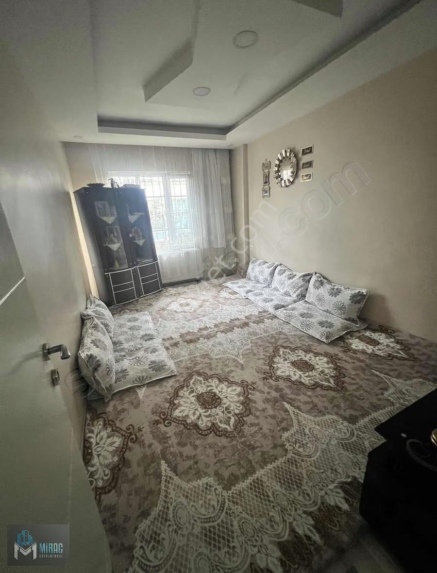 Pazaryeri Mahallesinde Satılık 3+1 Yüksek Giriş Daire - Görsel 5