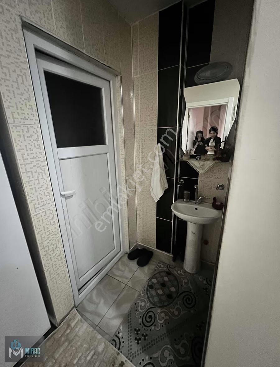 Pazaryeri Mahallesinde Satılık 3+1 Yüksek Giriş Daire - Görsel 7