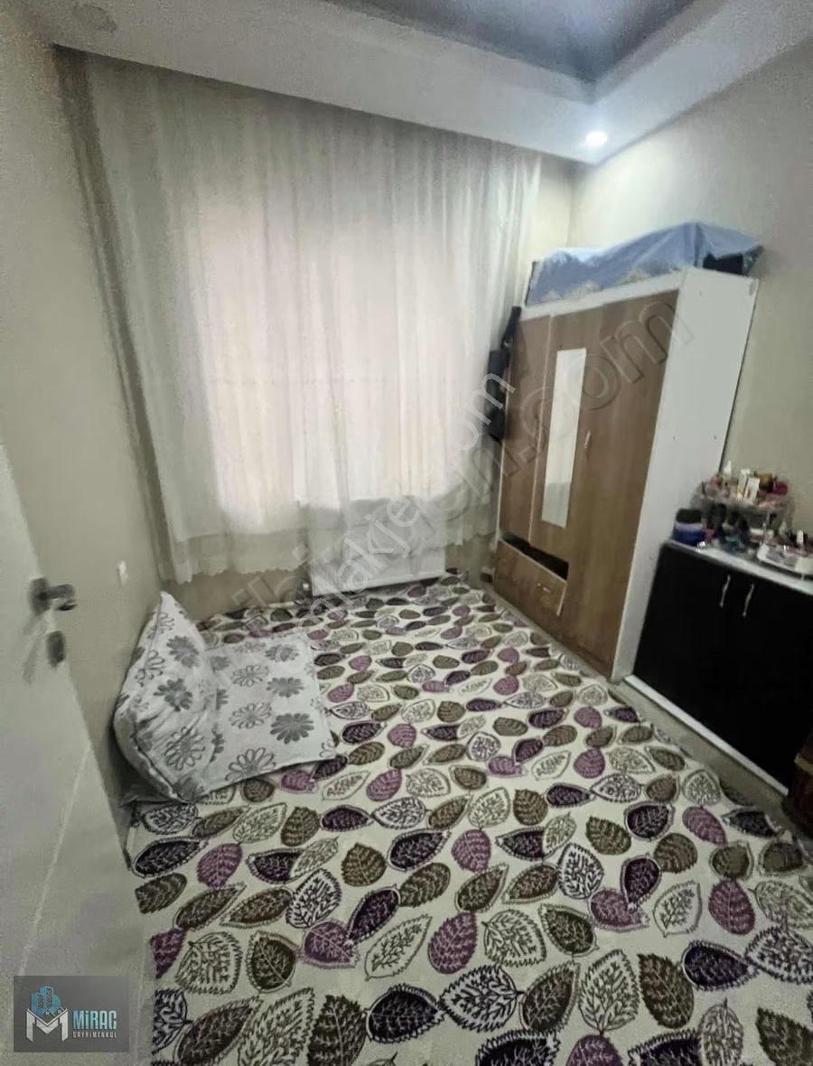 Pazaryeri Mahallesinde Satılık 3+1 Yüksek Giriş Daire - Görsel 4