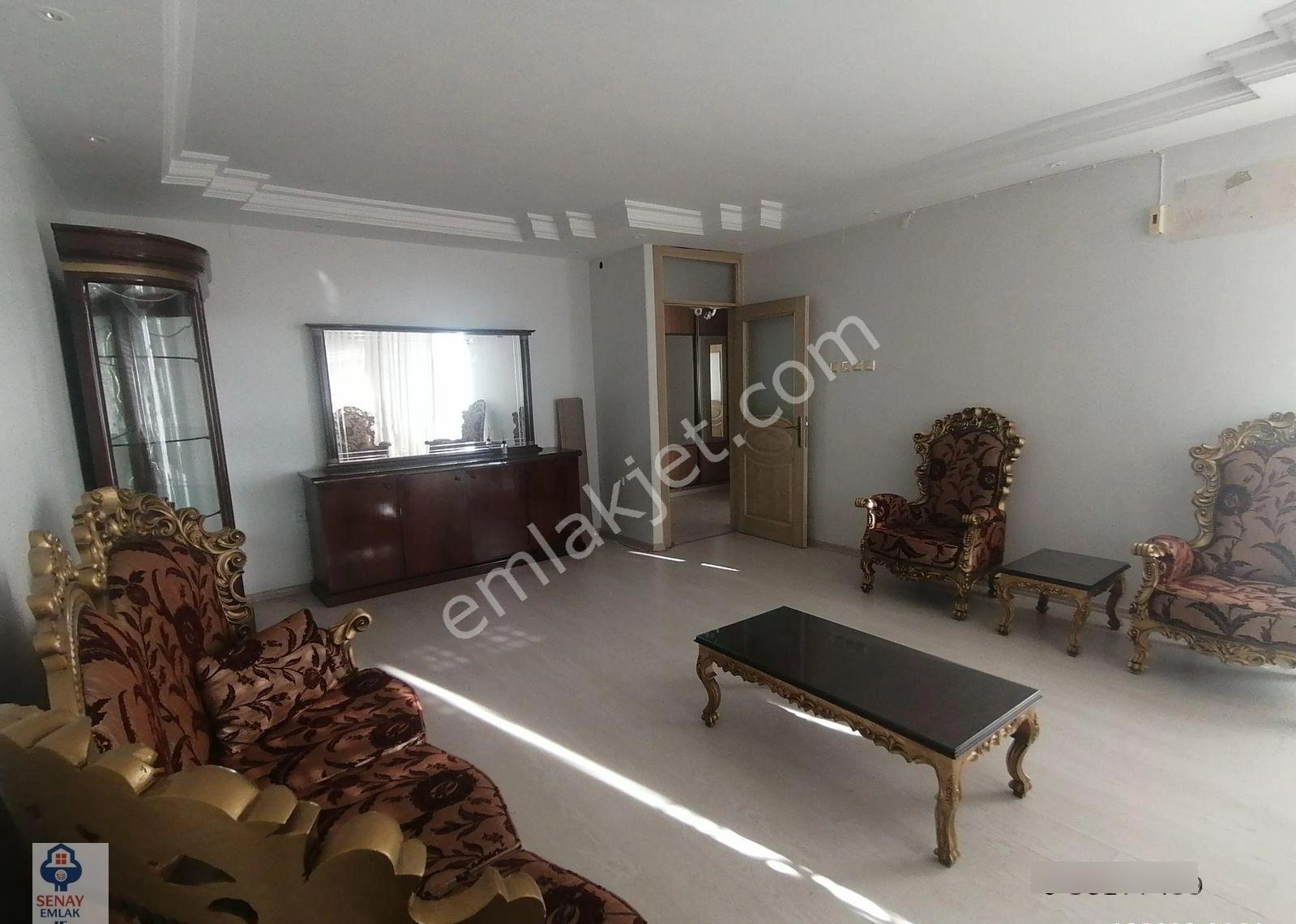 Çarşı Atatürk Caddesi Merkezi Konumda Full Eşyalı 2+1 Kapalı Mutfak
