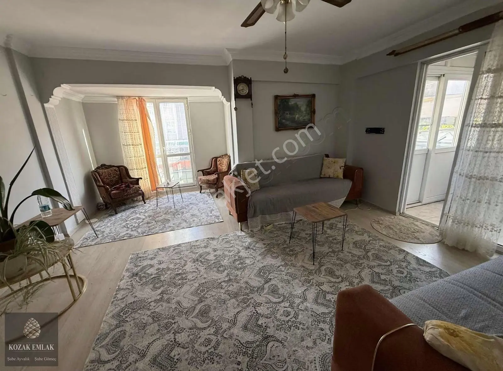 Ayvalık Sarımsaklıda Plaja Yakın Satılık 3 Artı 1 Daire - Görsel 5