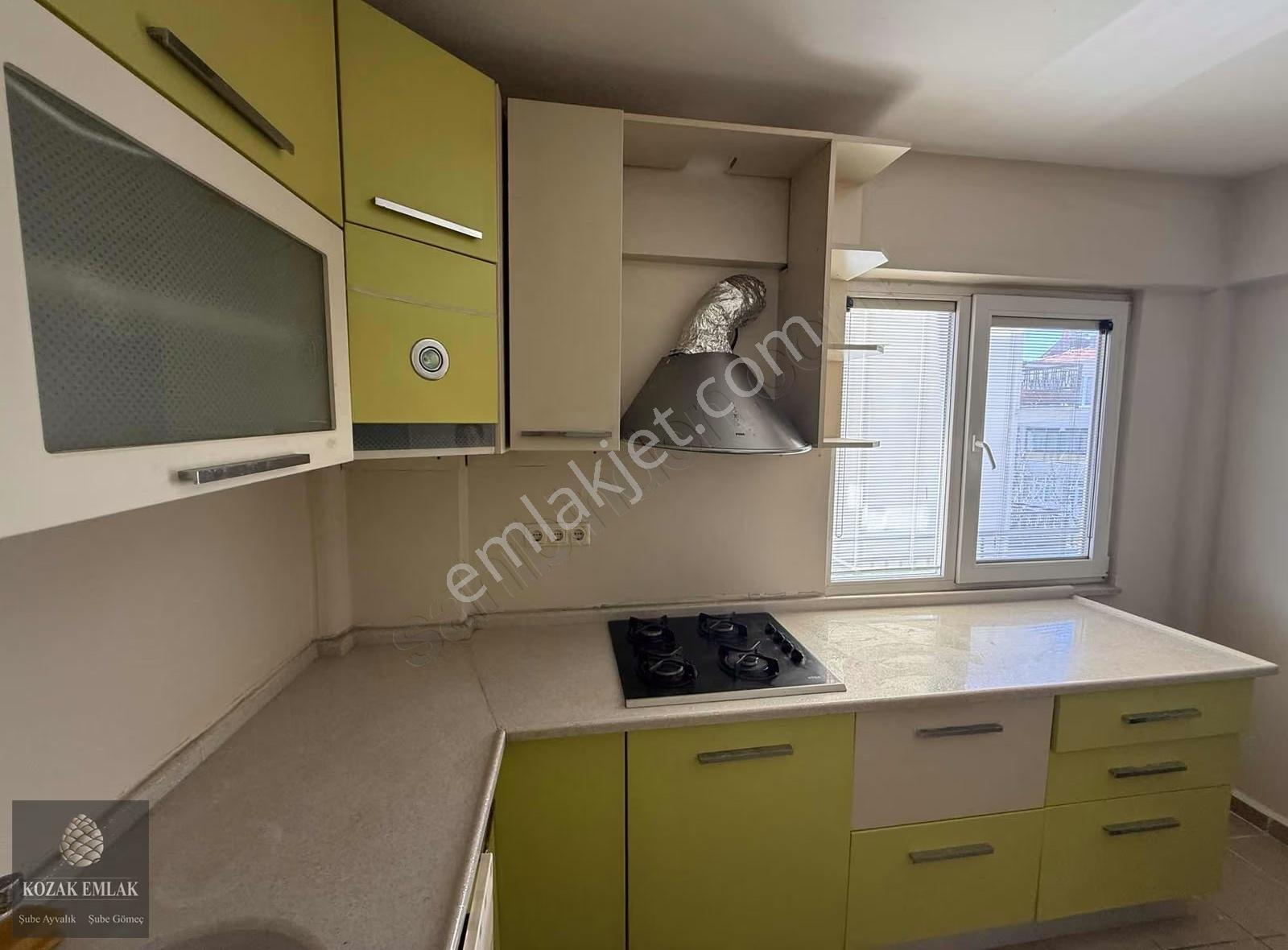 Ayvalık Aliçetinkayada Satılık 3 Artı 1 Kaloriferli Daire - Görsel 7