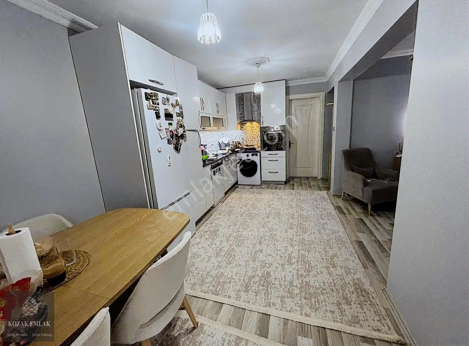 Ayvalık Yenimahallede Satılık Yeni 2artı 1 Daire - Görsel 2