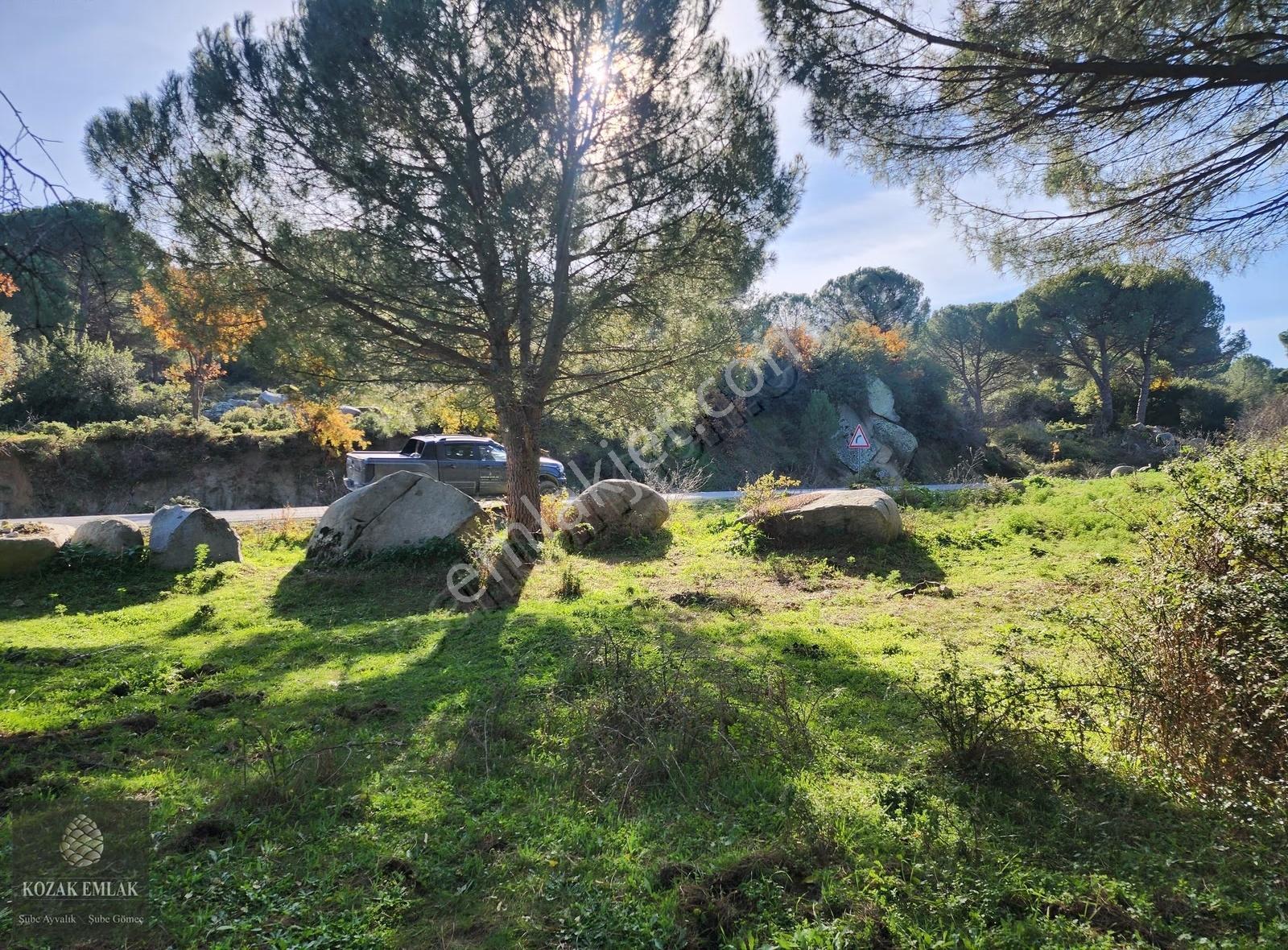 Bergama Kozak'ta Satılık 665m² Müstakil Tapulu Bağ Arsası - Görsel 3
