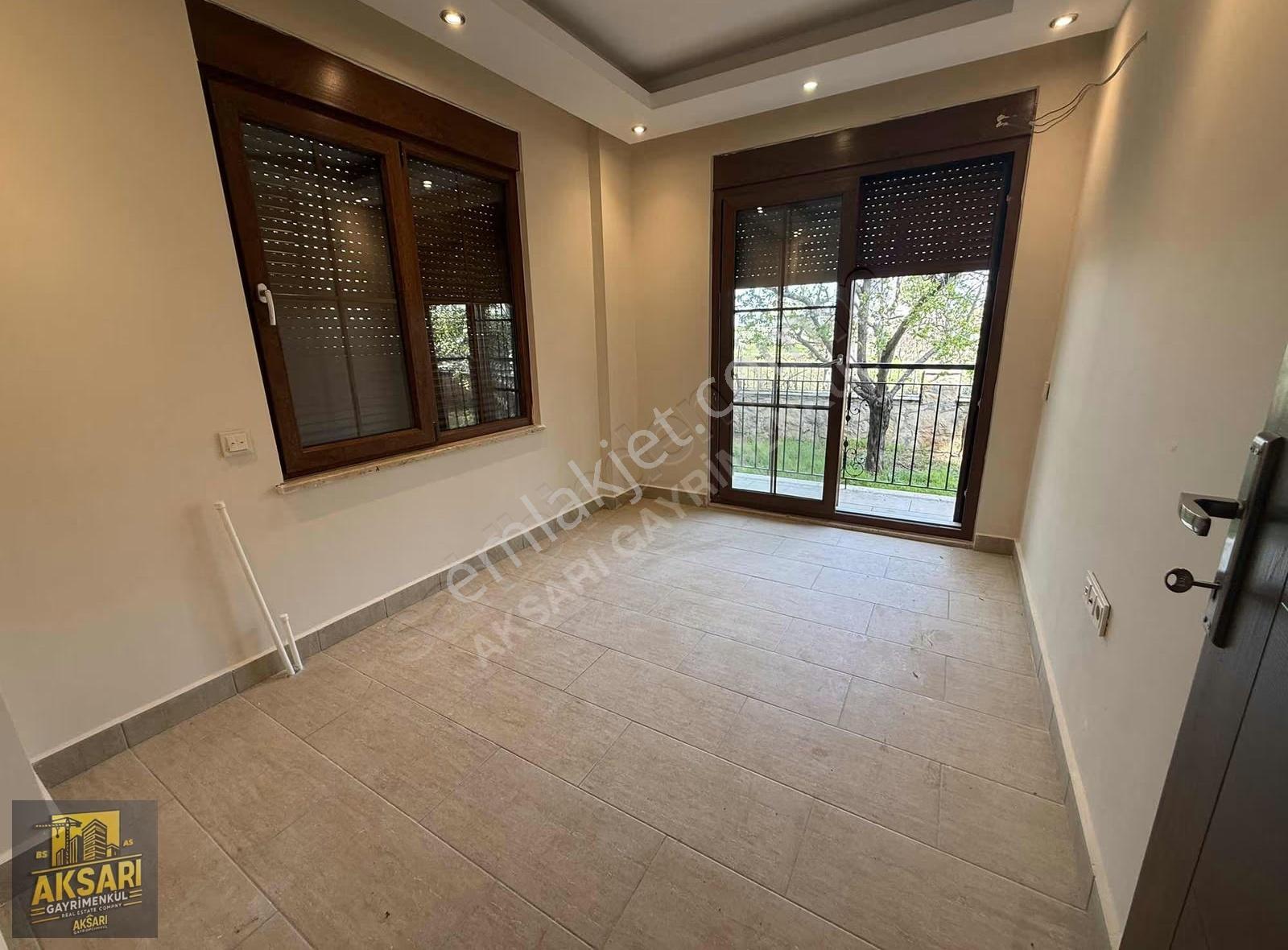 Döşemealtı Düzlerçamın'da Çok Geniş 6+2 Kiralık Villa - Görsel 17
