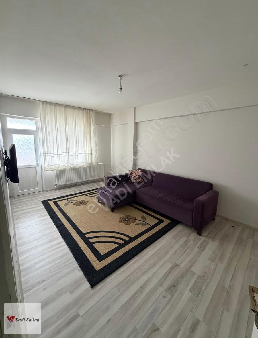 Bahçelievler Mahallesinde Eşyalı 2+1 Kiralık Daire | Vadi Emlak - Görsel 4
