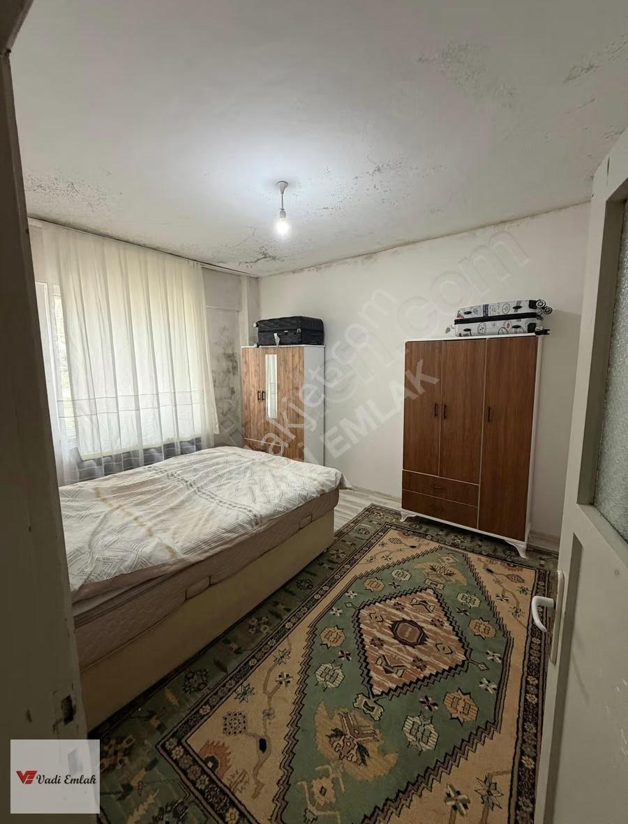 Bahçelievler Mahallesinde Eşyalı 2+1 Kiralık Daire | Vadi Emlak - Görsel 5