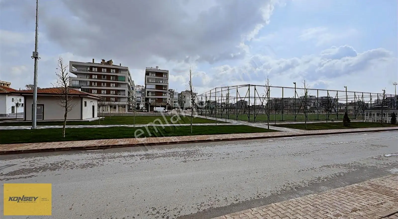 Konseyden Aslanlı Kışla Caddesi Kiralık Dükkan-depo-ofis - Görsel 4