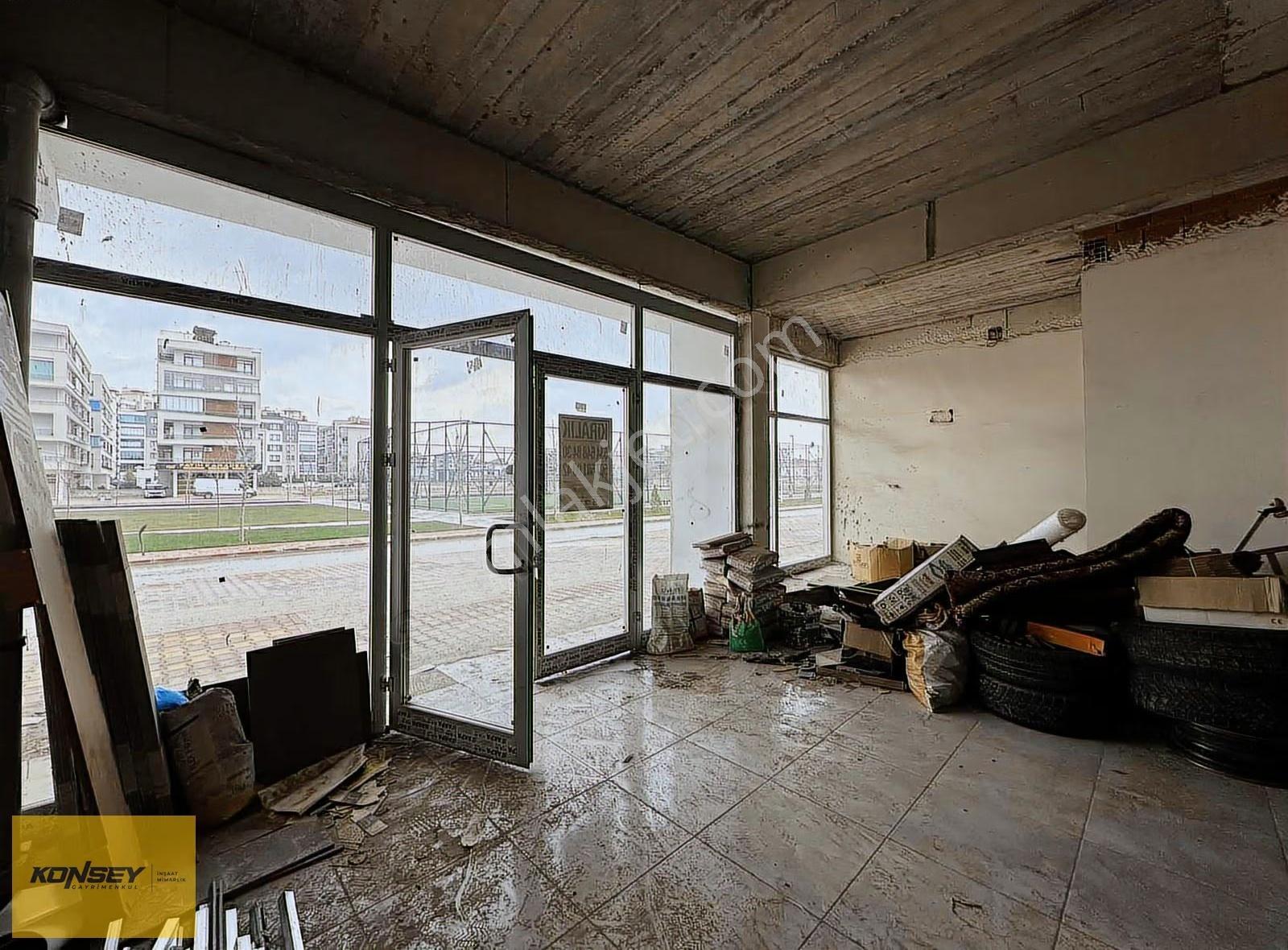 Konseyden Aslanlı Kışla Caddesi Kiralık Dükkan-depo-ofis - Görsel 6