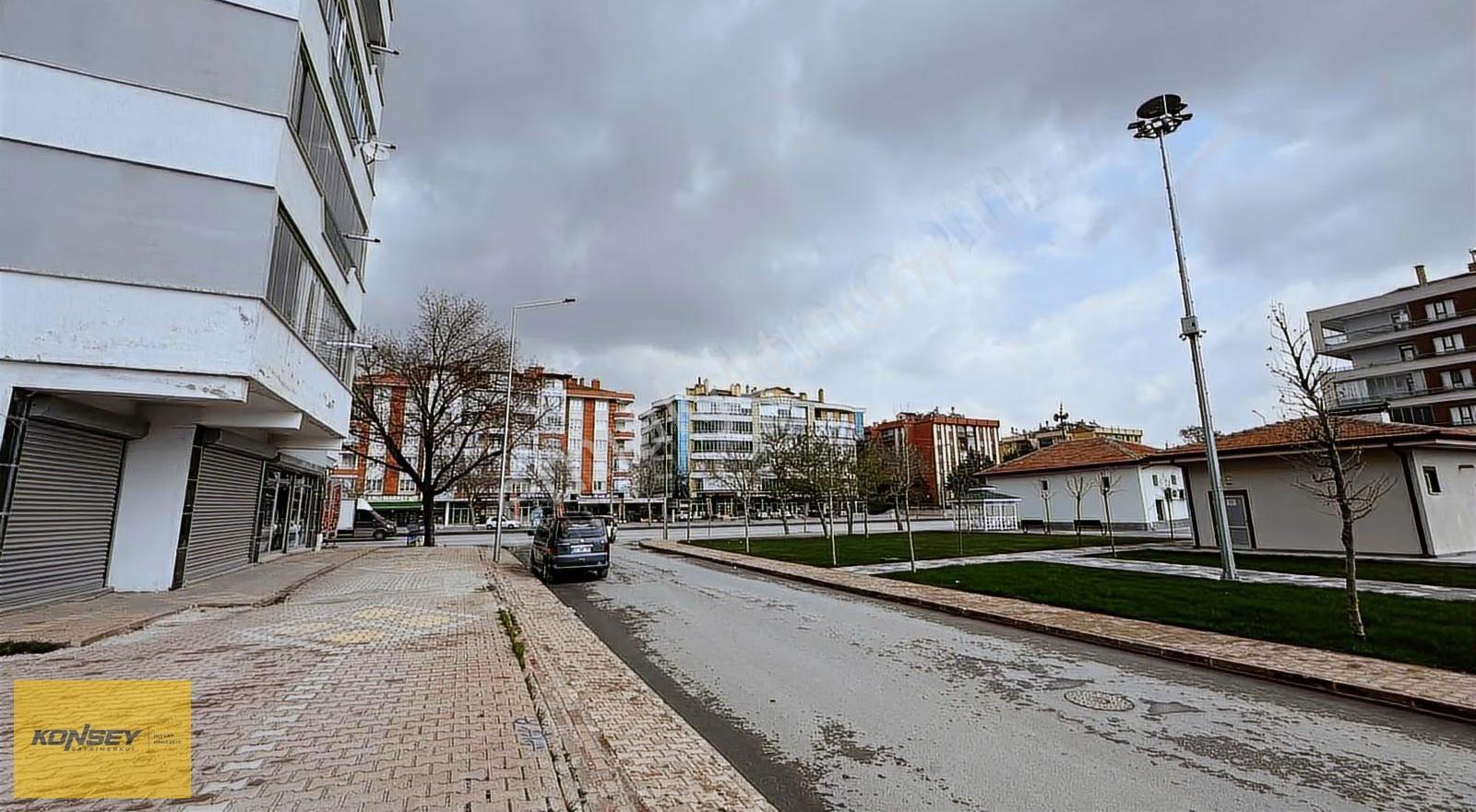 Konseyden Aslanlı Kışla Caddesi Kiralık Dükkan-depo-ofis - Görsel 5