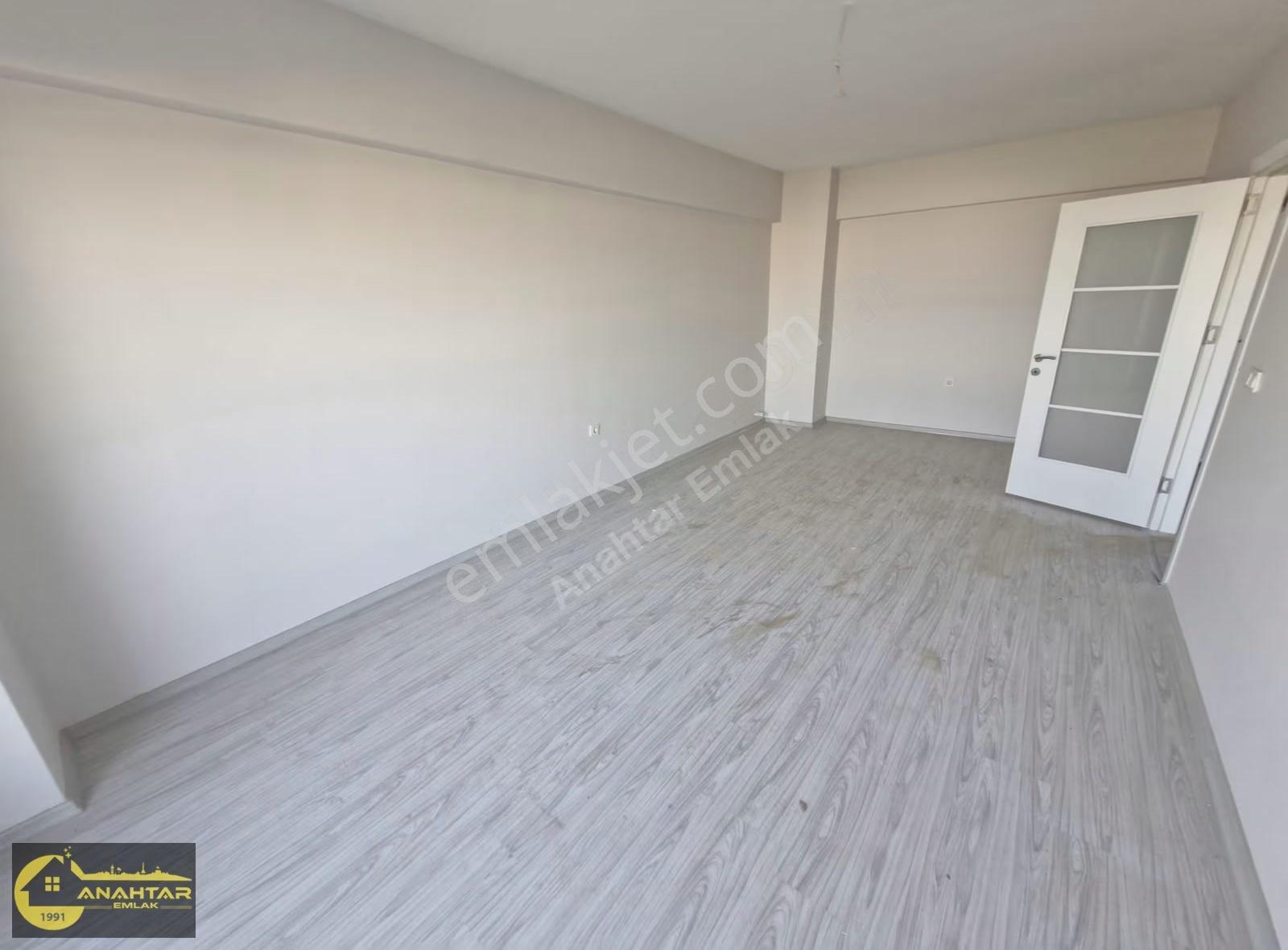 Ayrancılar Bahçeşehir Royal Sitesinde Arakat Önü Açık 2+1 Daire - Görsel 13