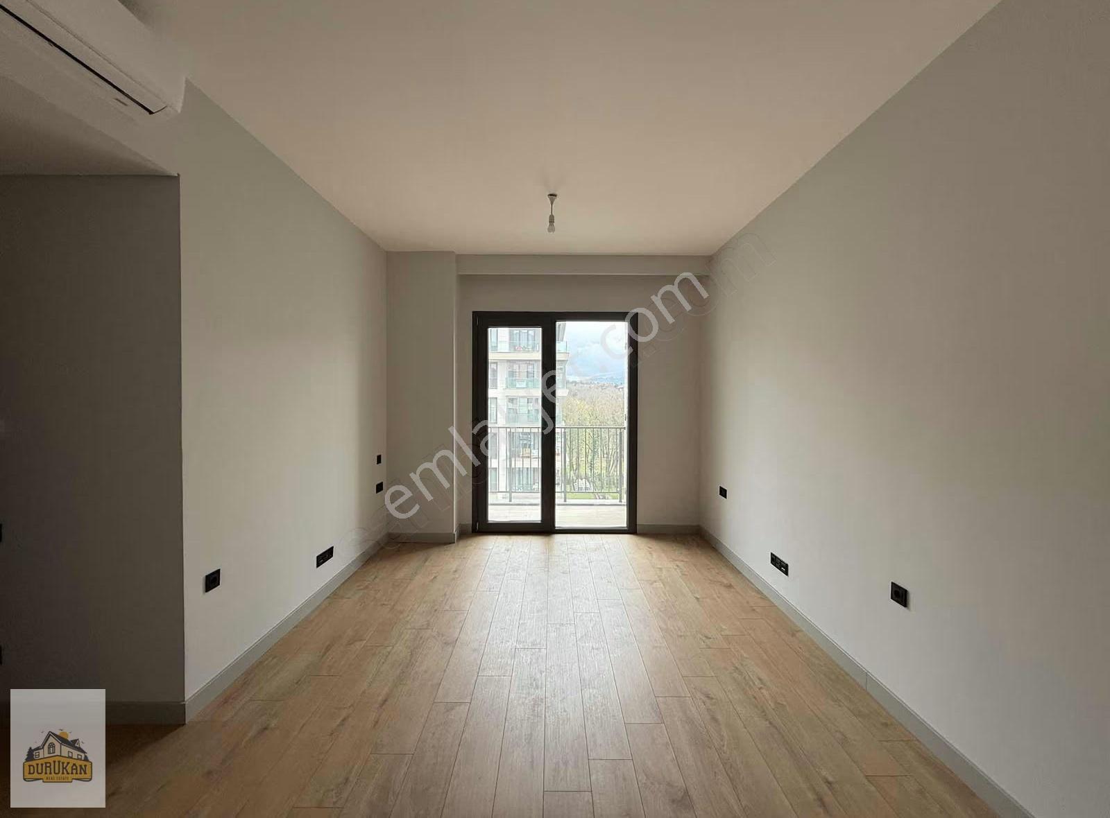 Emlak Konut Çınarköy Evleri Yüksek Kat Büyük Tip 4+1 Kiralık - Görsel 23
