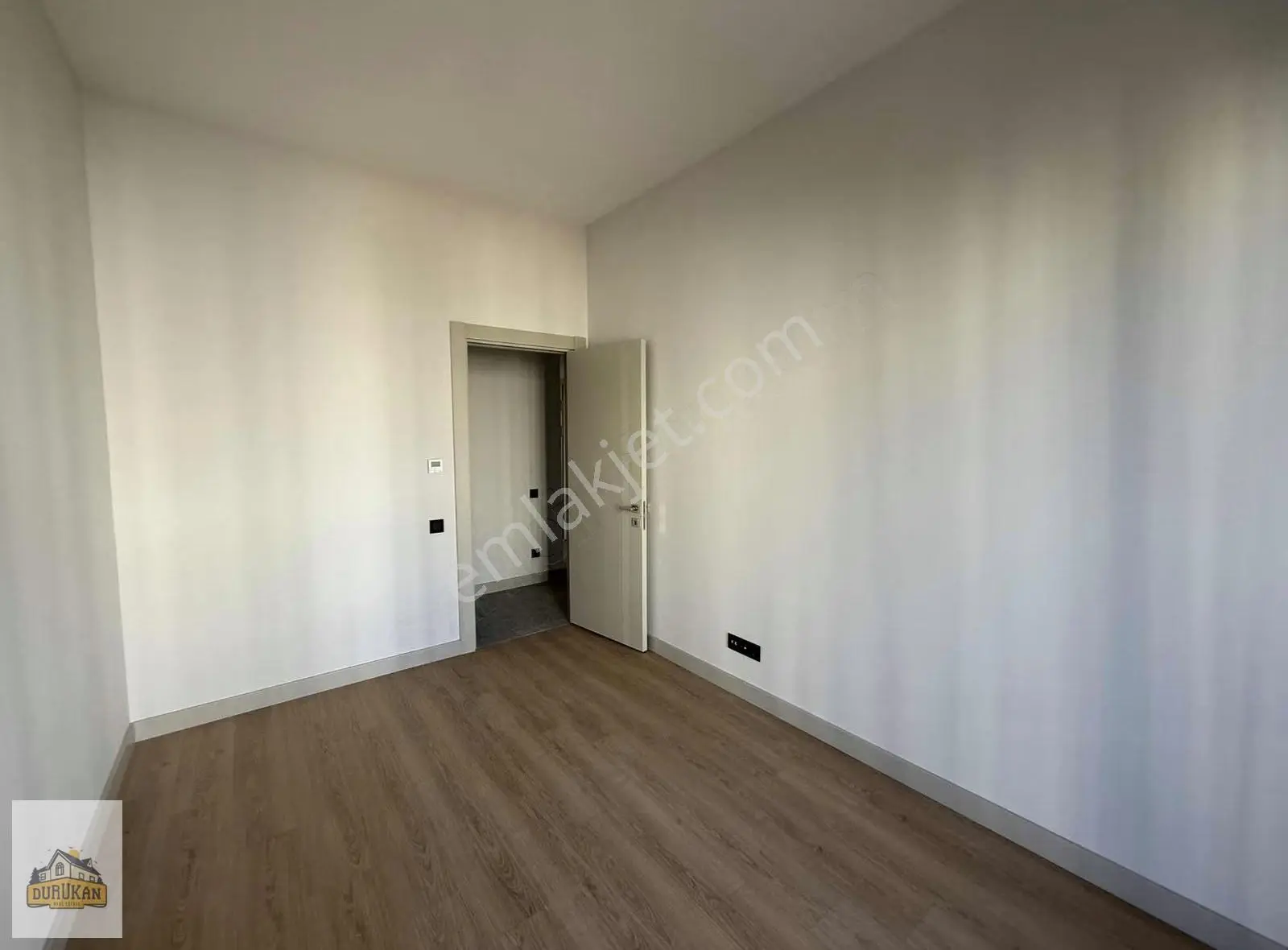 Çınarköy Evleri Peyzaj Manzaralı Oturuma Hazır Kiralık 3+1 Daire - Görsel 4
