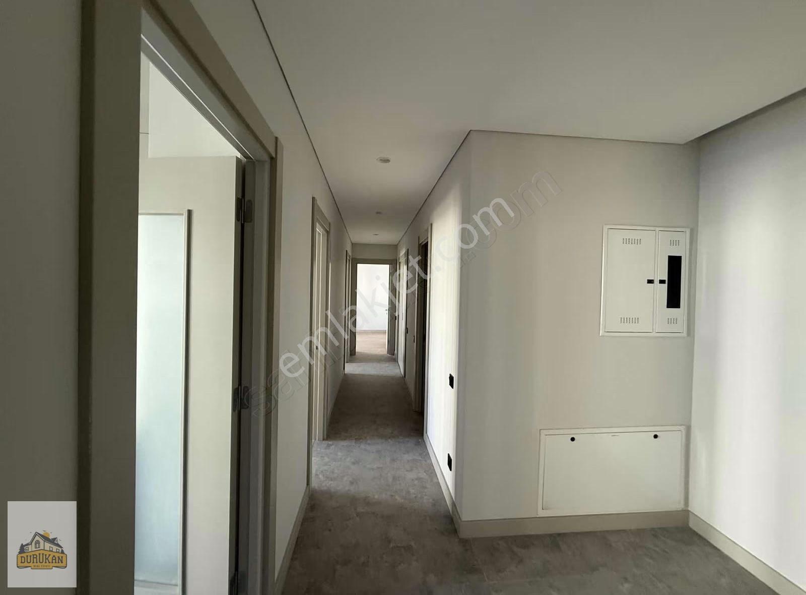 Çınarköy Evleri Peyzaj Manzaralı Oturuma Hazır Kiralık 3+1 Daire - Görsel 31