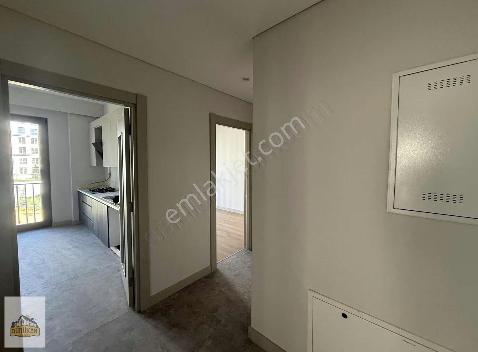 Çınarköy Evleri Peyzaj Manzaralı Oturuma Hazır Kiralık 3+1 Daire - Görsel 23