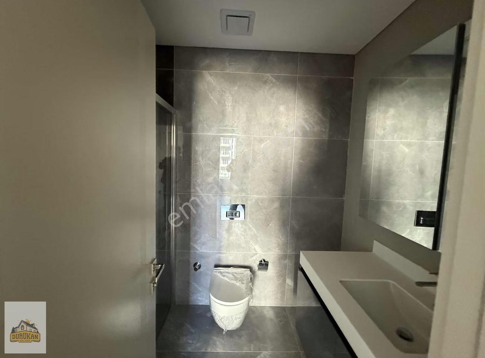 Çınarköy Evleri Peyzaj Manzaralı Oturuma Hazır Kiralık 3+1 Daire - Görsel 32