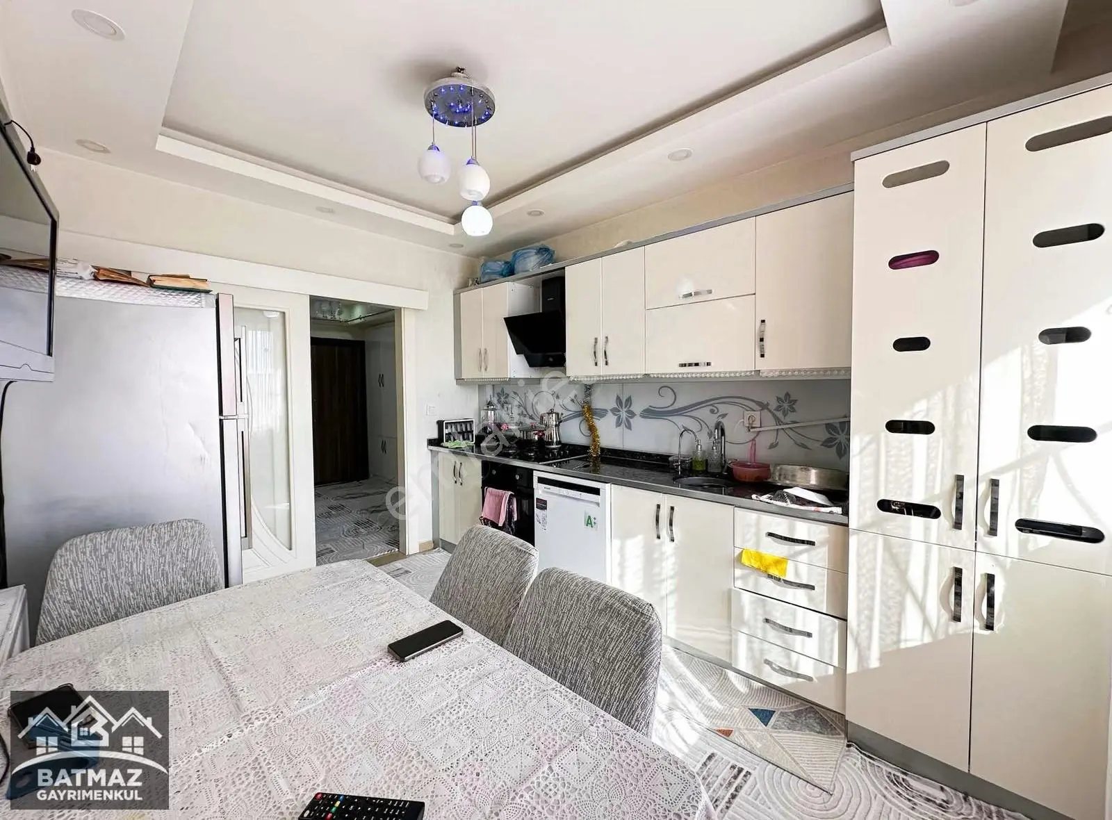 Batmaz'dan Beykent 1.etap'da 3+1 Satılık Lüks Daire - Görsel 3
