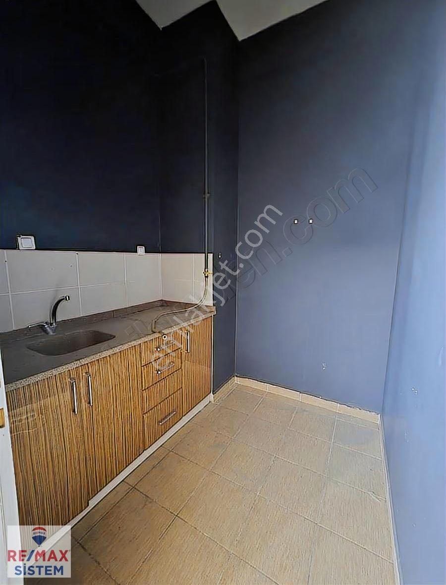 *harbiş Gazi Mahallesi'nde Kiralık 60 M² Dükkan Okul Yanında* - Görsel 2