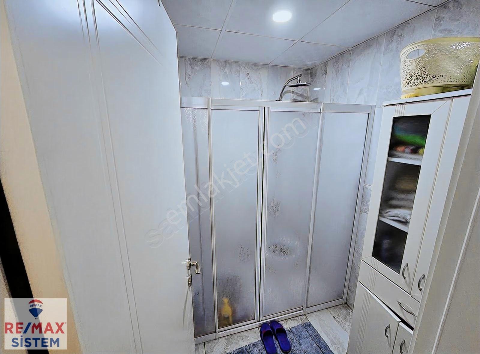 Güvenevler Mah. Türk İş Konutlarında Önü Açık Satılık 3+1 Daire* - Görsel 19