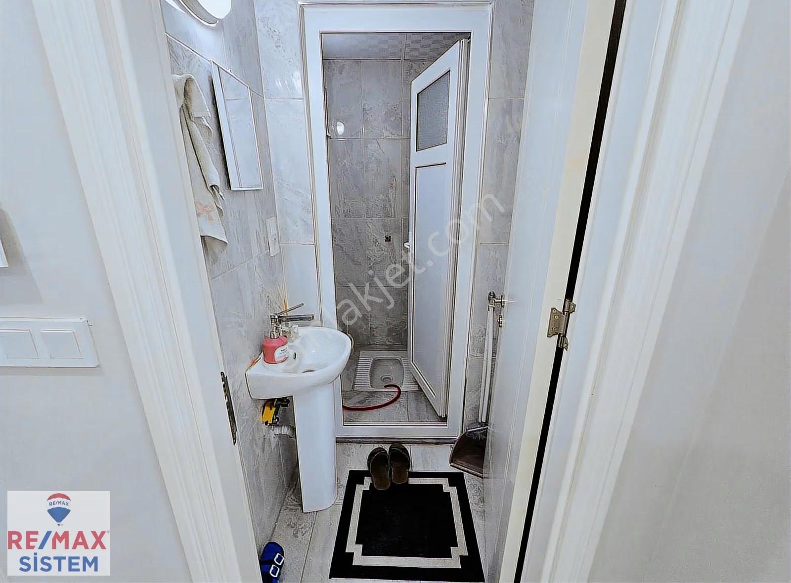 Güvenevler Mah. Türk İş Konutlarında Önü Açık Satılık 3+1 Daire* - Görsel 17