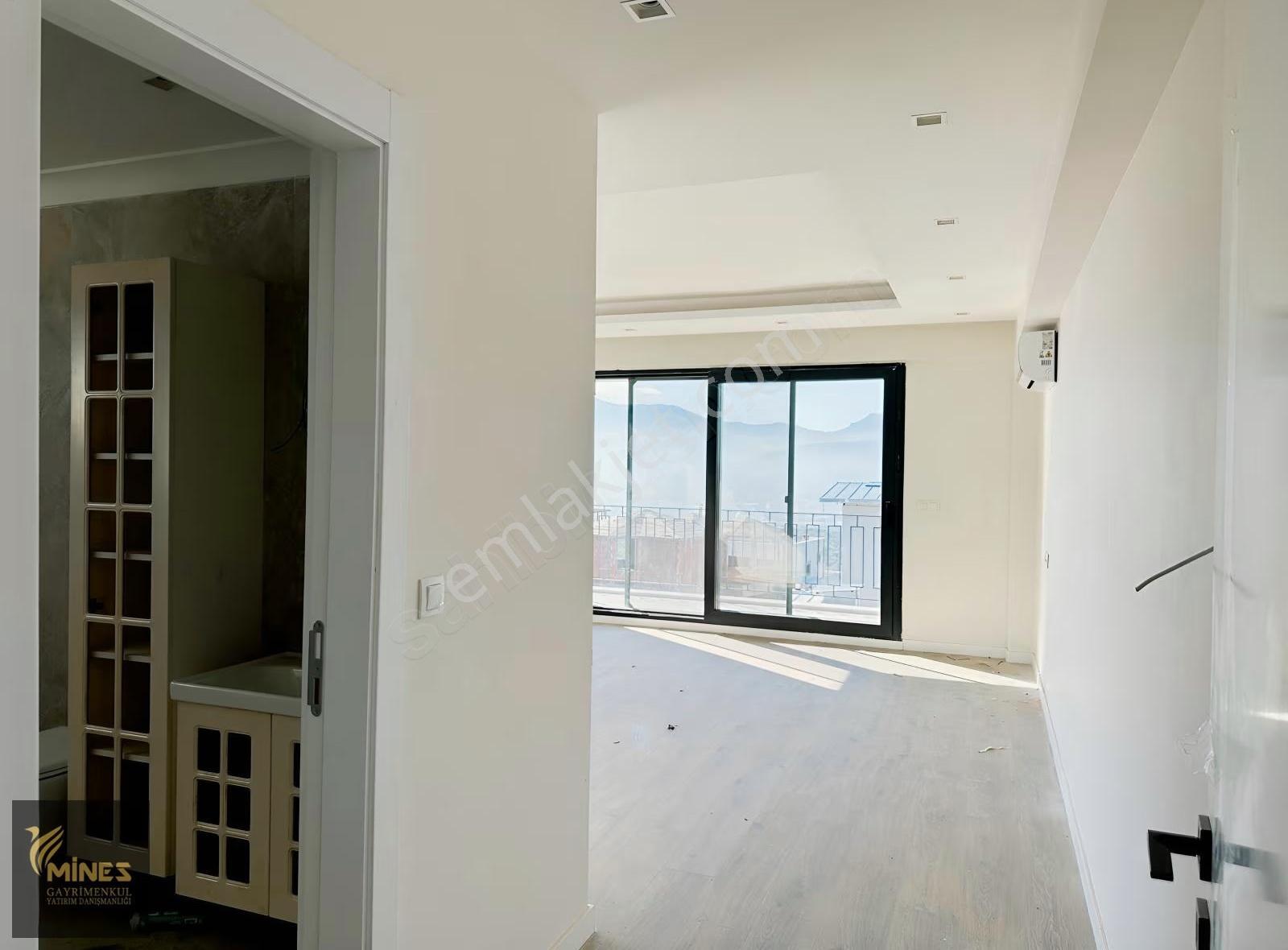 İzmir Kemalpaşa Havuzlu 5+3 Müstakil Lüks Tripleks Villa - Görsel 31