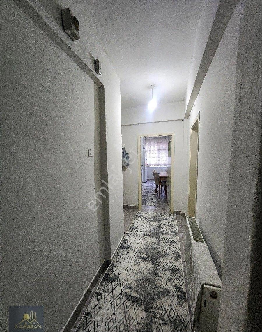 Karakaya Emlak'tan Zafer'de Satılık Ara Kat Daire - Görsel 2