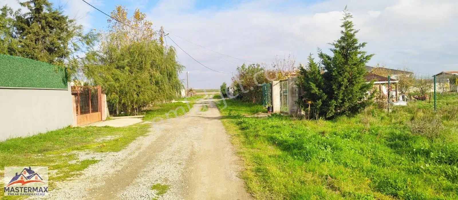 Yakupluda İmarlı 800 Metrekare Arsa