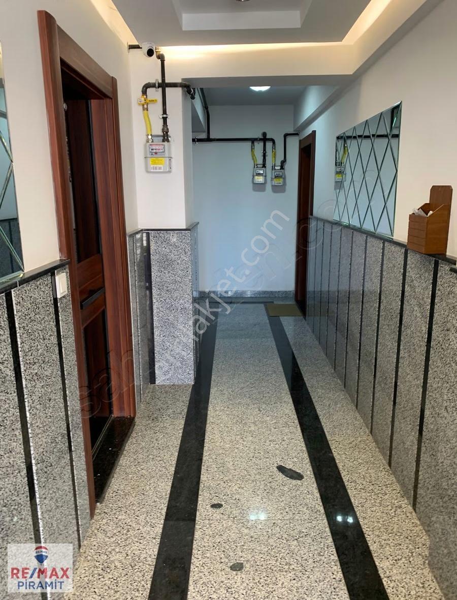 Acıbadem Cüneyt Koşal Sokakta Yeni Bina 2+1... Hesna Yılmaz - Görsel 15