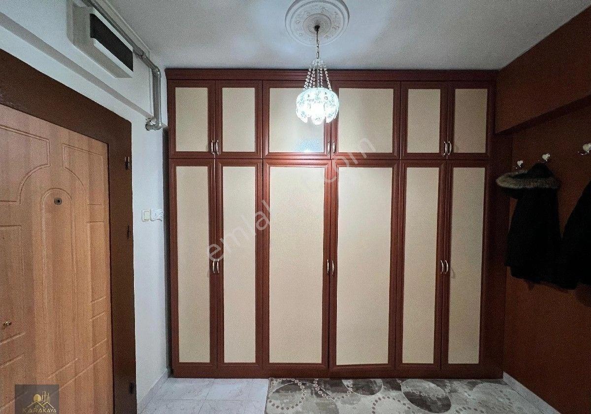 Şentepe Mahallesi'nde Yenişirinevler Sitesinde Orta Kat - Görsel 3