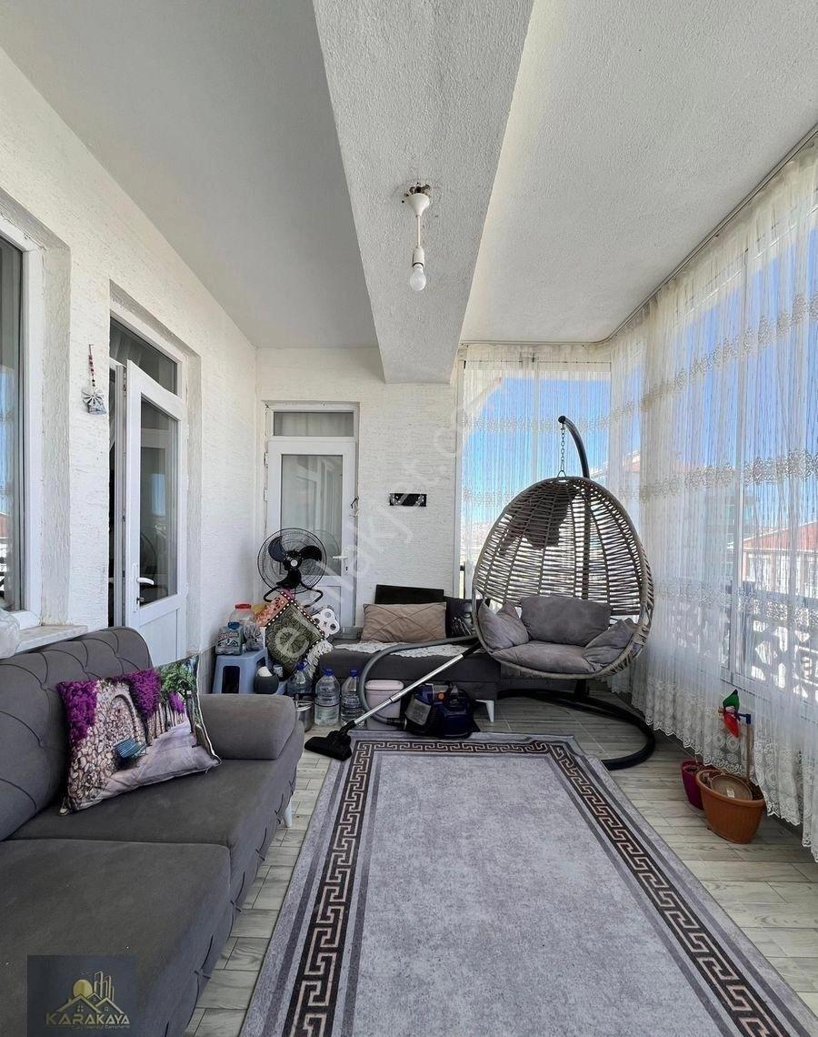 Karakaya Emlak Ofisinden İstiklal Mahallesi Kaçmaz Ful Ful Daire - Görsel 8