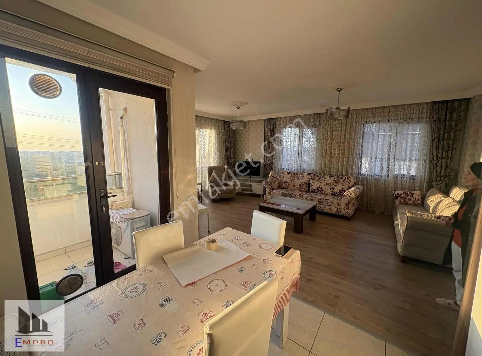 Başiskele Merkezi Konumda Kiralık Full Eşyalı Daire - Görsel 4