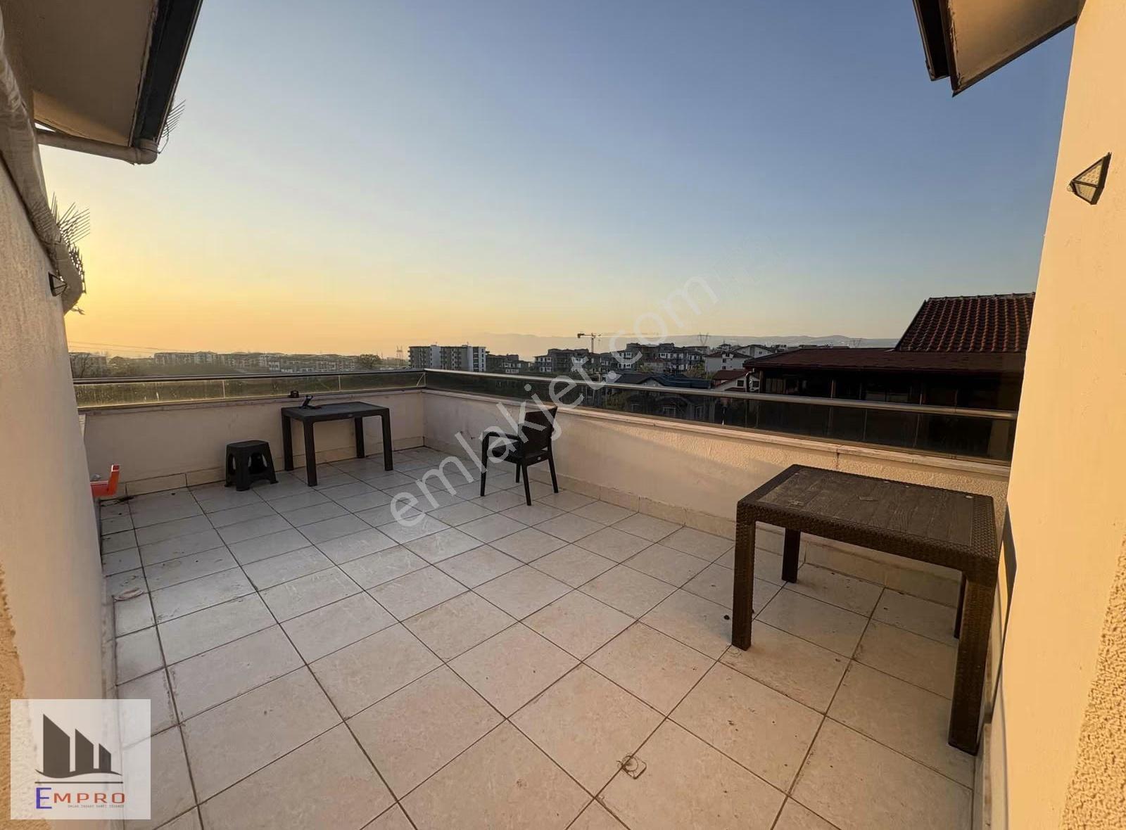 Başiskele Merkezi Konumda Kiralık Full Eşyalı Daire - Görsel 29