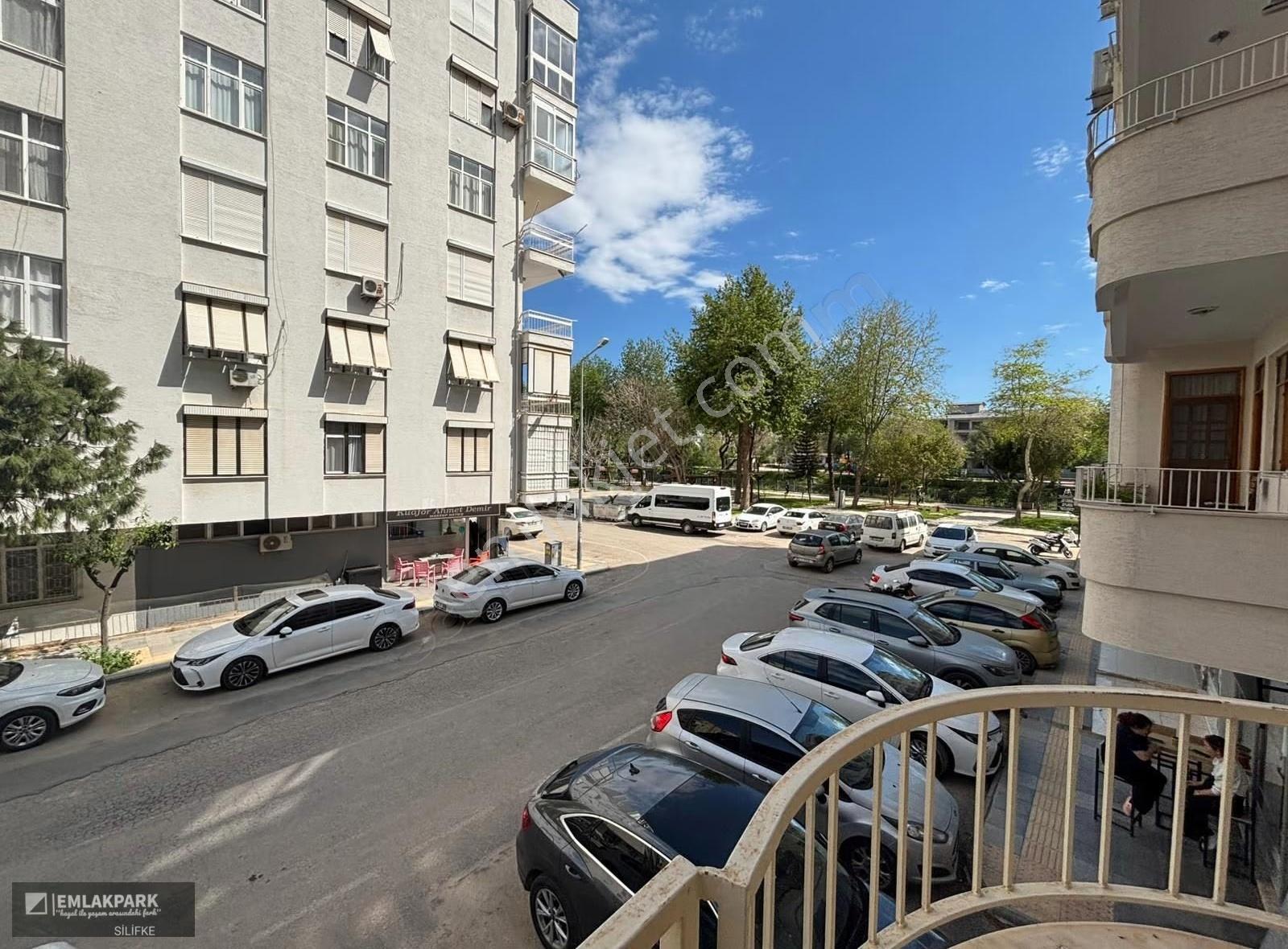 Emlakparkdan Göksu Mahallesinde Çarşı Merkezde Satılık3+1 Daire - Görsel 4