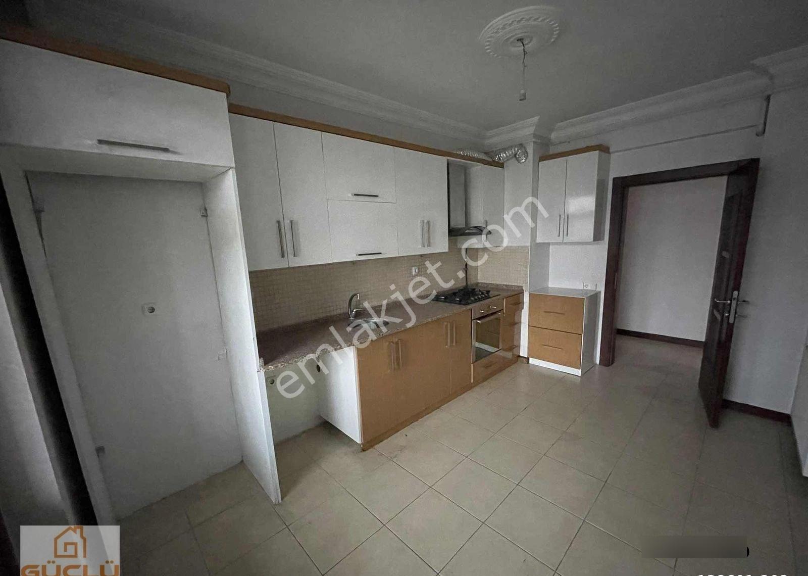 Aksinne Evleri Karşısı Kiracılı Geniş 3+1 Daire - Görsel 3