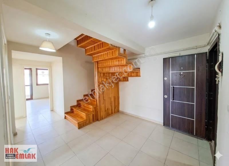 Hak Emlak'tan Körpeşler Mah.de Kiralık 5+1 Teraslı Dubleks Daire - Görsel 28