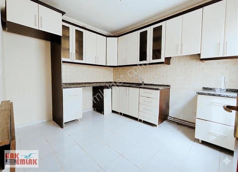 Hak Emlaktan Kültür Mah.de Şehrin Kalbinde Kiralık Ofis Ve Daire - Görsel 11