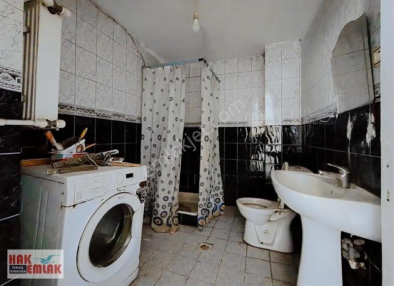 Hak Emlaktan Kültür Mah.de Şehrin Kalbinde Kiralık Ofis Ve Daire - Görsel 19