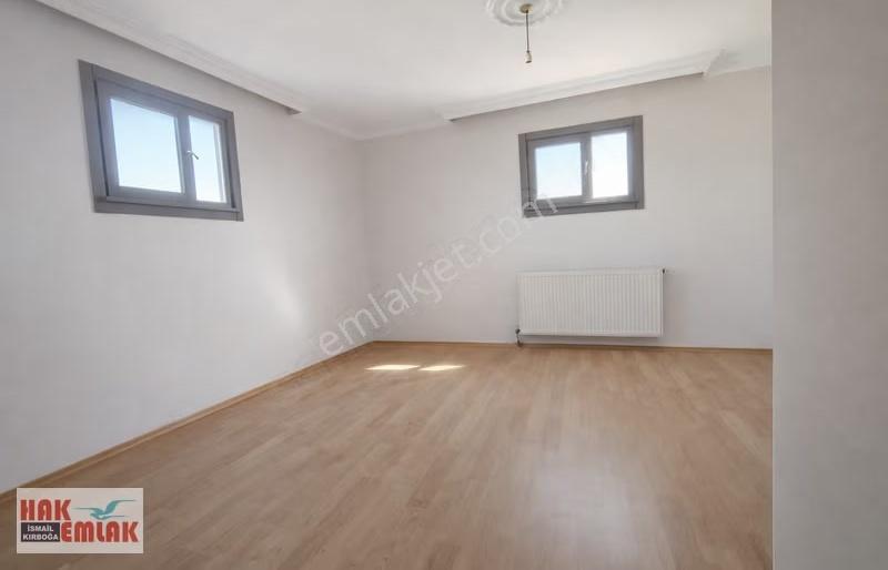 Hak Emlaktan Kültür Mah.de Şehrin Kalbinde Kiralık Ofis Ve Daire - Görsel 24