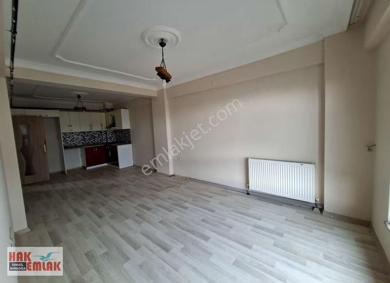 Hak Emlak'tan Koçyazı Mahallesinde Kiralık 2+1 Geniş Daire - Görsel 11